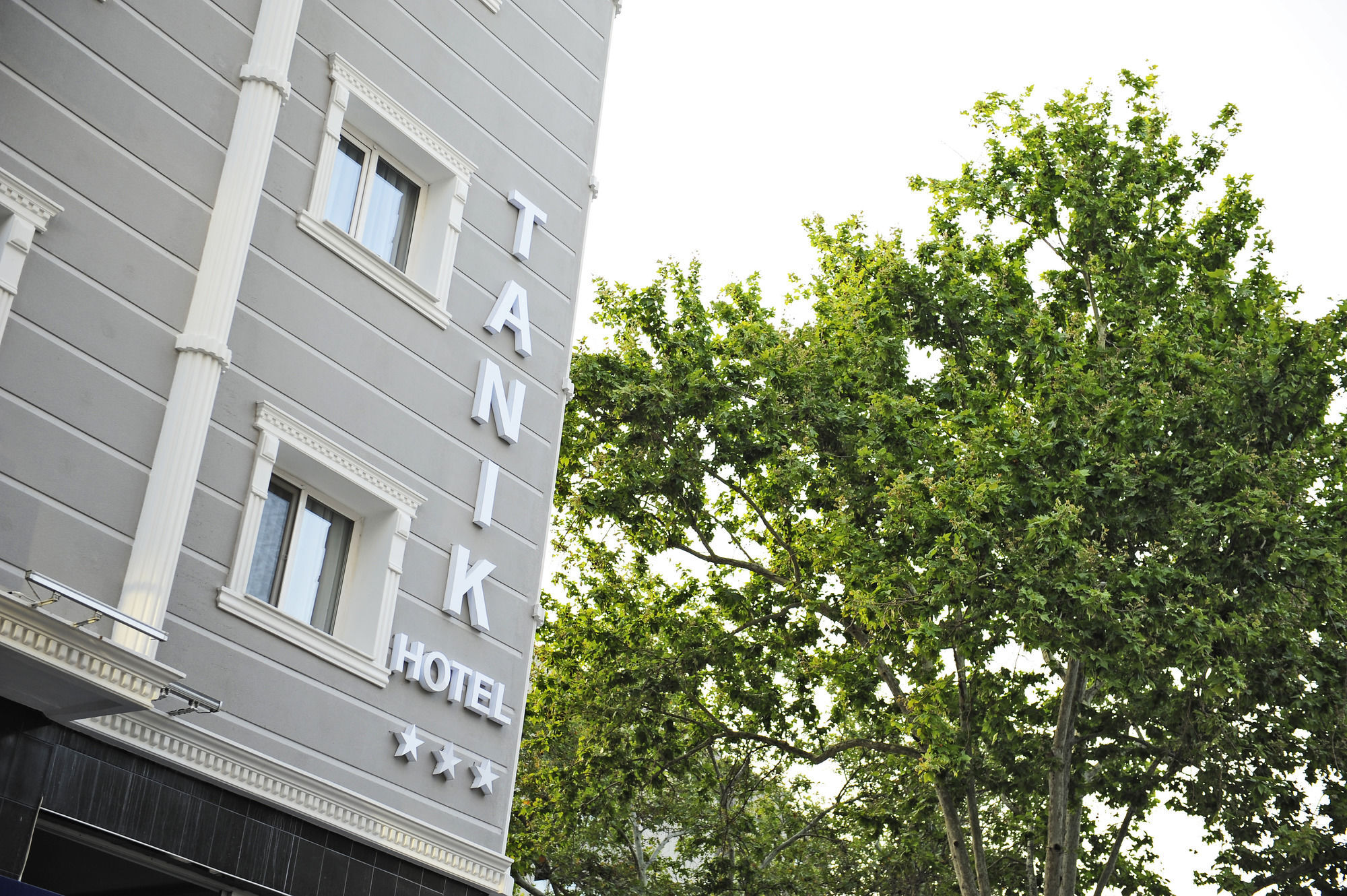 איזמיר Tanik Hotel מראה חיצוני תמונה